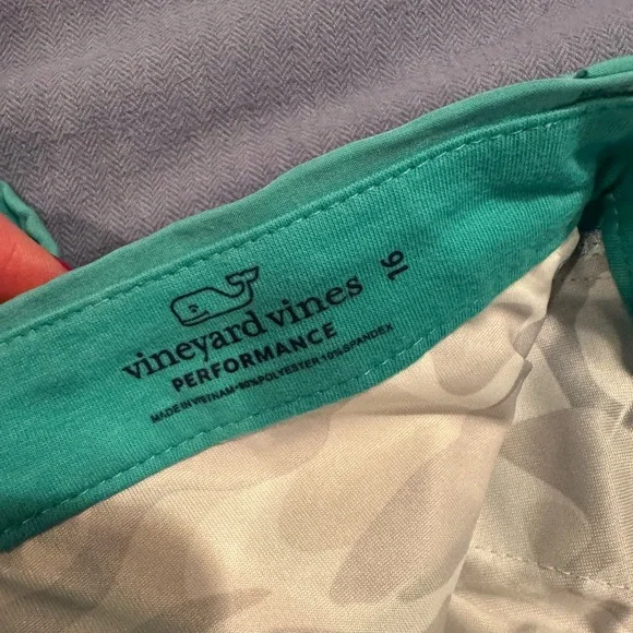 Vineyard Vines Performance Shorts - Picture 3 of 6
